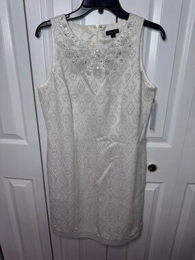 Tahari NWT White Mini Sleeveless Beaded Dress Size 8